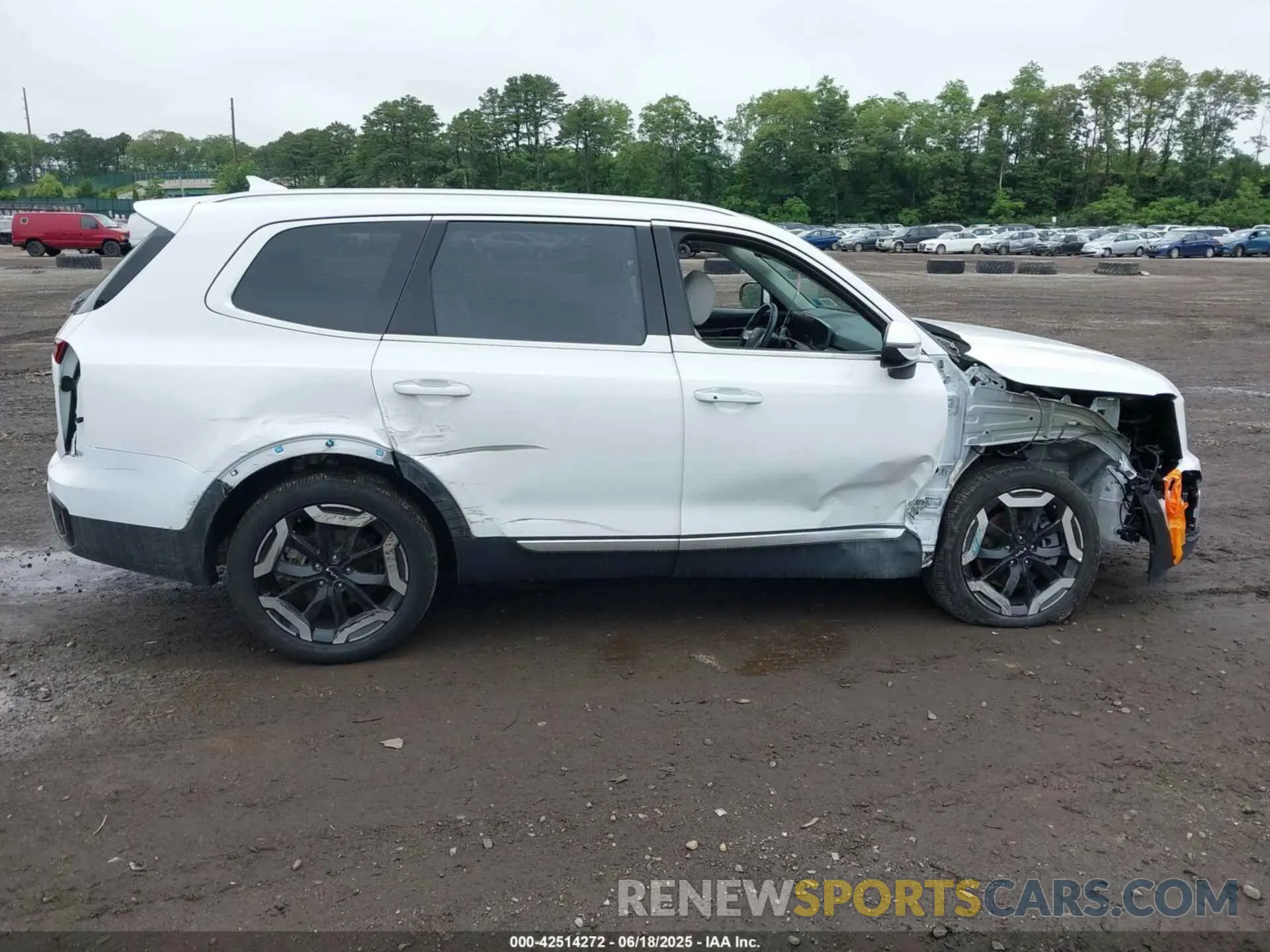 13 fotografías del automóvil dañado 5XYP6DGC8RG535265 KIA TELLURIDE 2024