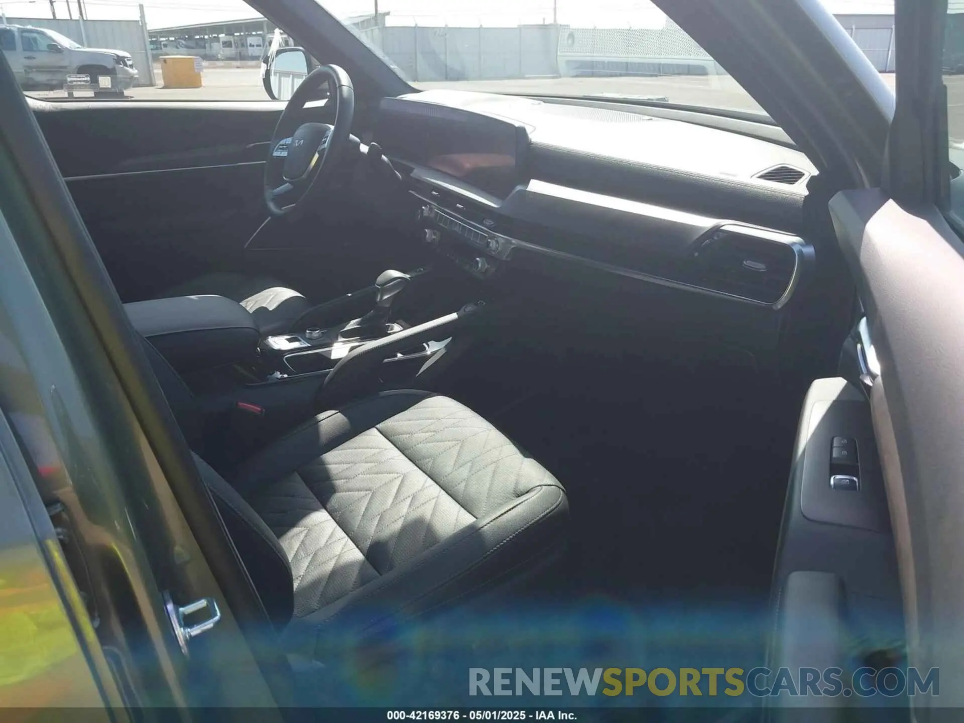 5 fotografías del automóvil dañado 5XYP5DGC3SG589128 KIA TELLURIDE 2025