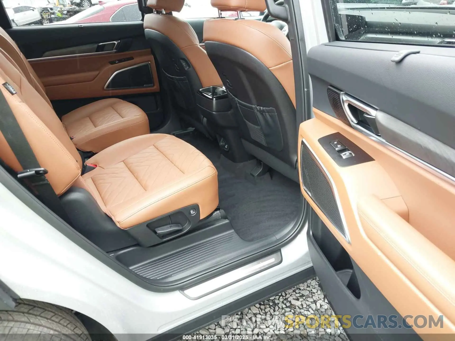 8 fotografías del automóvil dañado 5XYP5DGC9SG605686 KIA TELLURIDE 2025