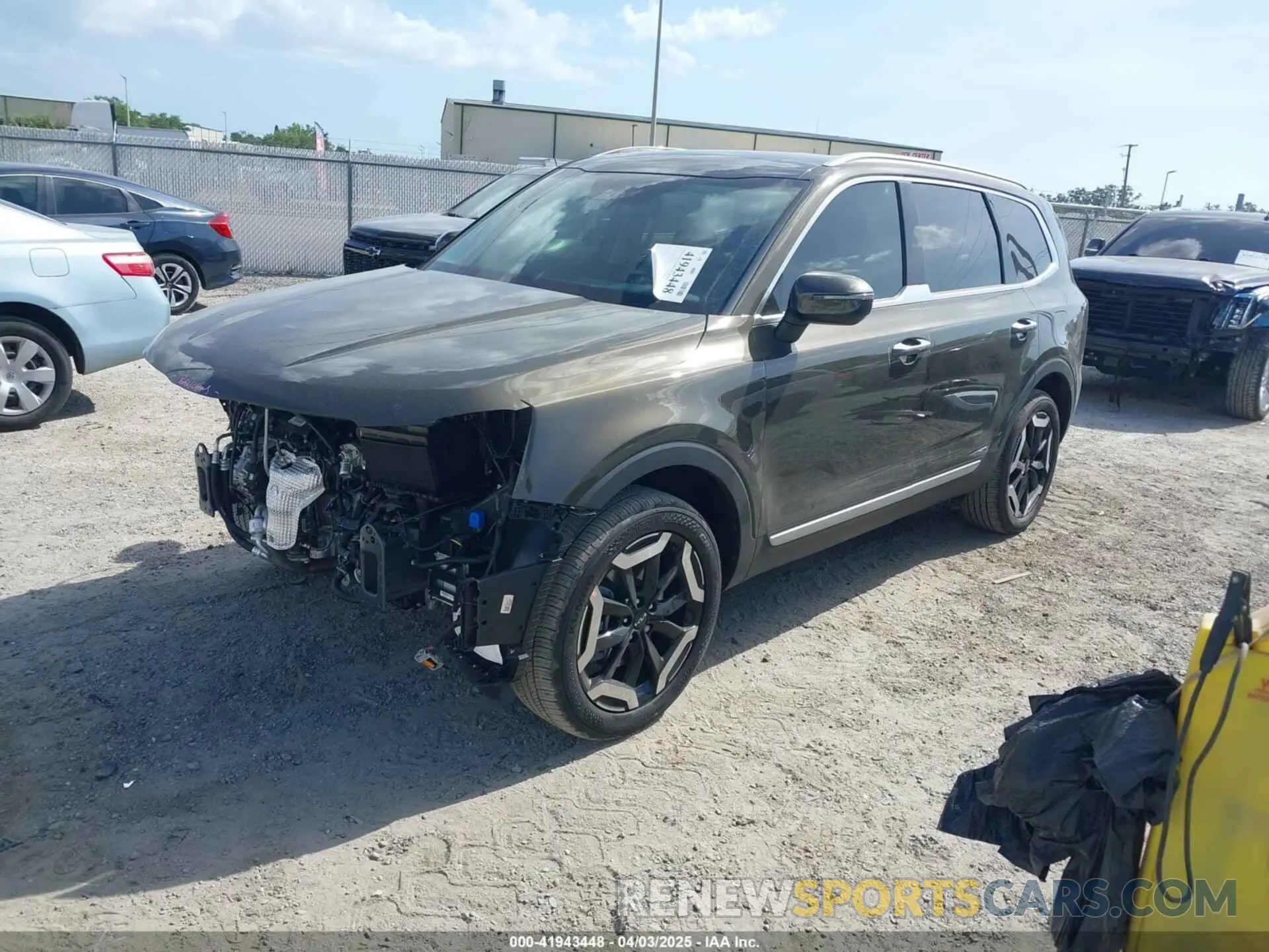 2 fotografías del automóvil dañado 5XYP64GCXSG593593 KIA TELLURIDE 2025