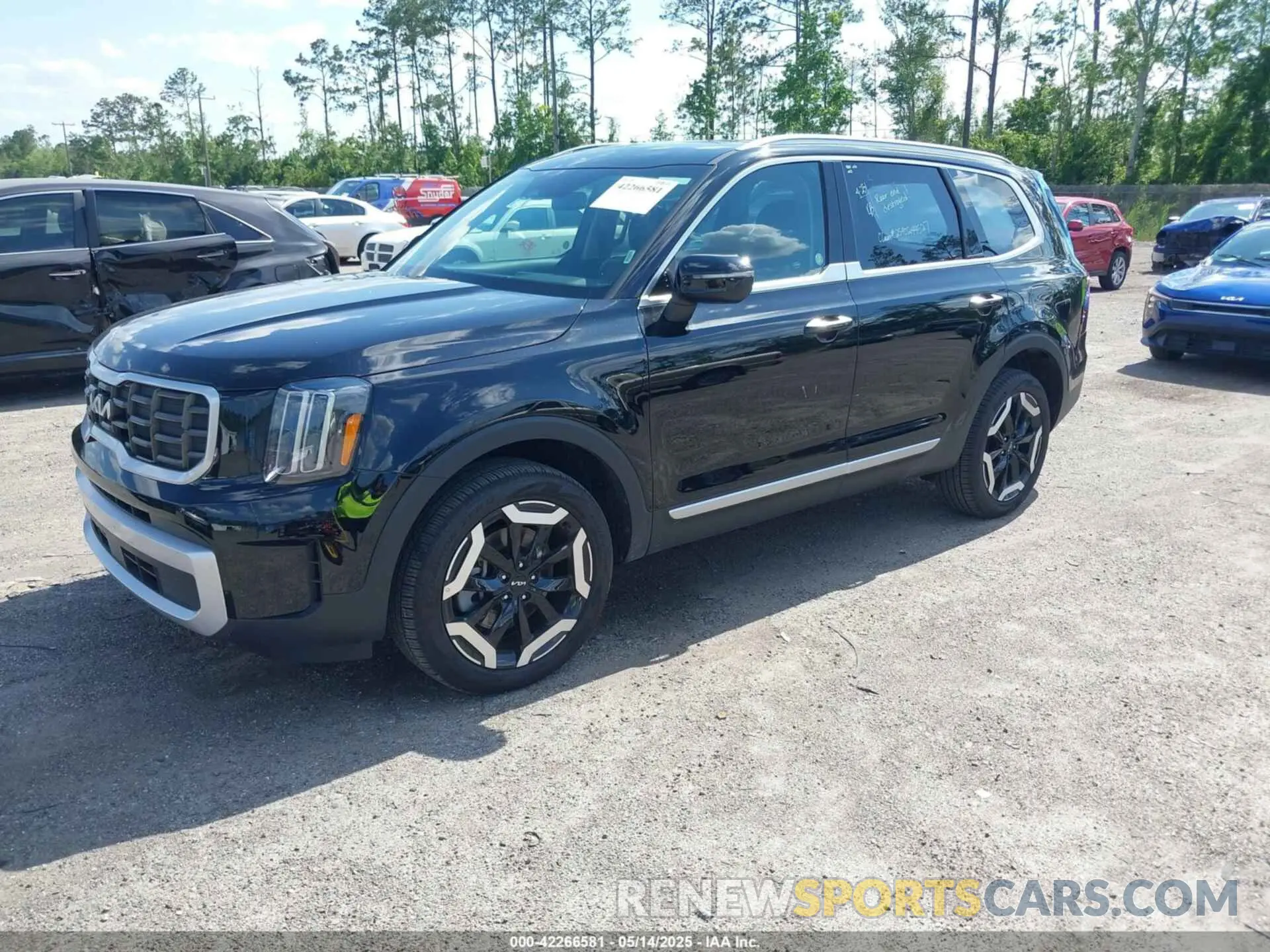 2 fotografías del automóvil dañado 5XYP6DGC0SG589844 KIA TELLURIDE 2025