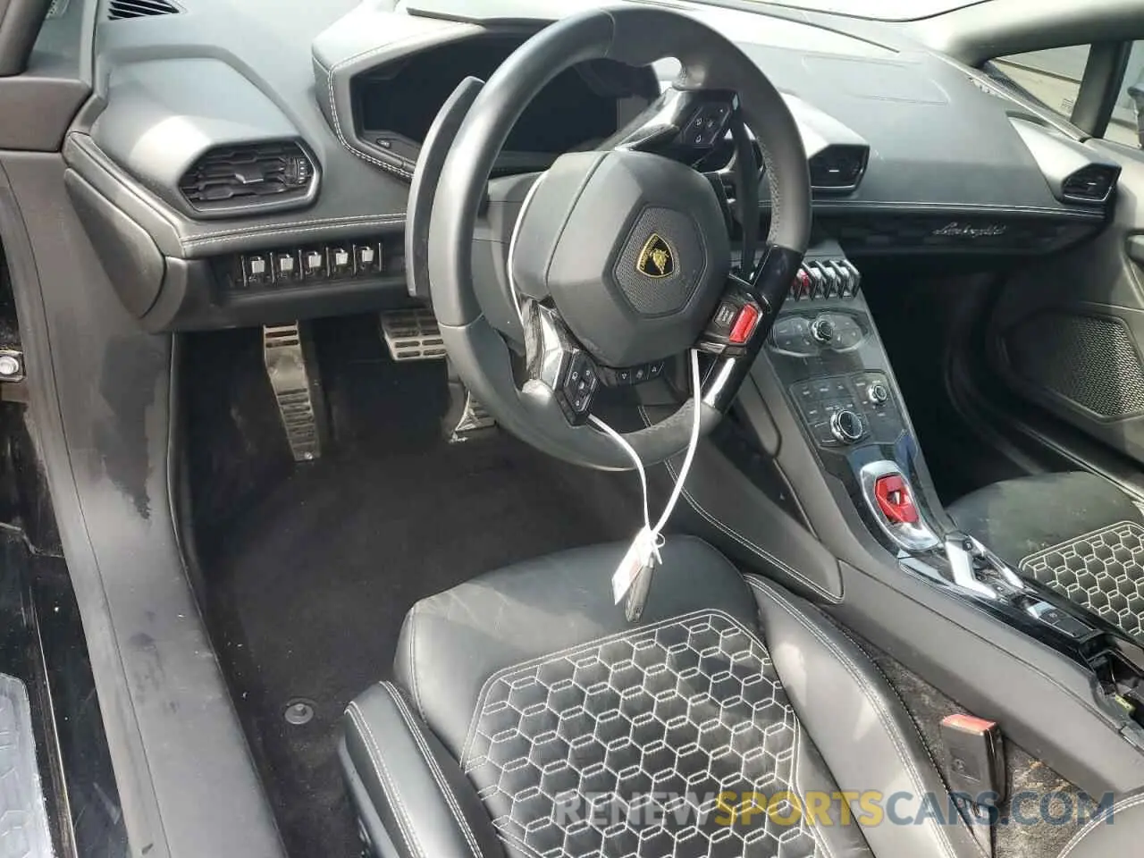 8 fotografías del automóvil dañado ZHWUC1ZF0KLA11341 LAMBORGHINI ALL MODELS 2019