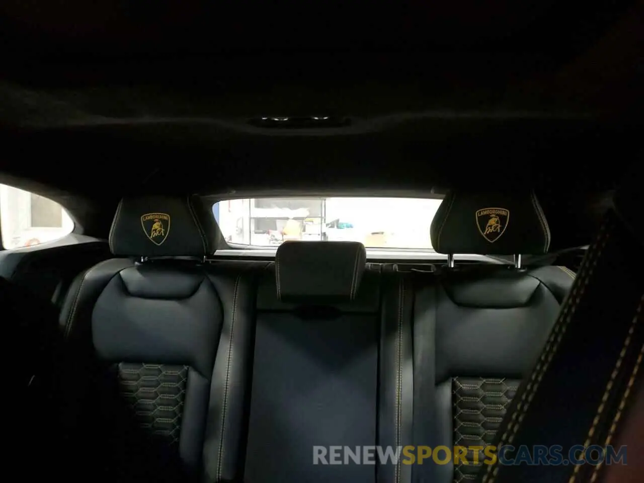 10 fotografías del automóvil dañado ZPBCA1ZL2KLA01075 LAMBORGHINI ALL MODELS 2019