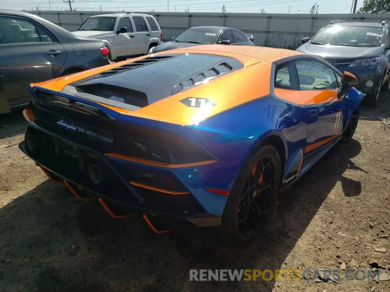 4 fotografías del automóvil dañado ZHWUF4ZF1LLA15764 LAMBORGHINI ALL MODELS 2020