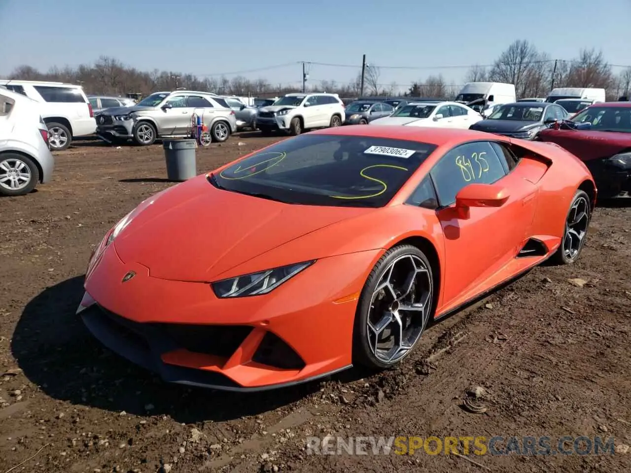 2 fotografías del automóvil dañado ZHWUF4ZFXLLA12782 LAMBORGHINI ALL MODELS 2020