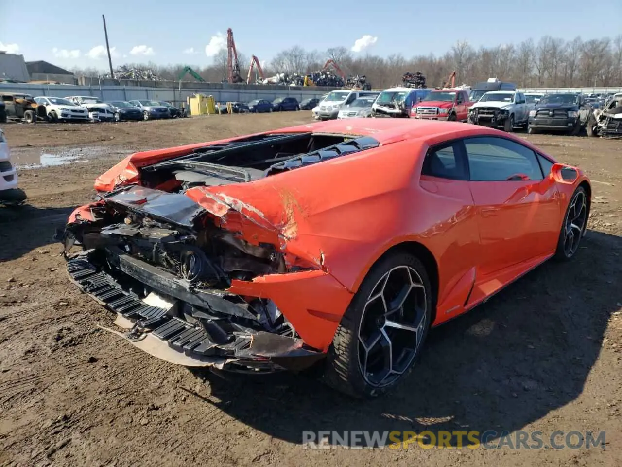 4 fotografías del automóvil dañado ZHWUF4ZFXLLA12782 LAMBORGHINI ALL MODELS 2020