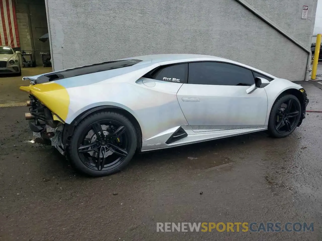 3 fotografías del automóvil dañado ZHWUF5ZF6LLA14566 LAMBORGHINI ALL MODELS 2020