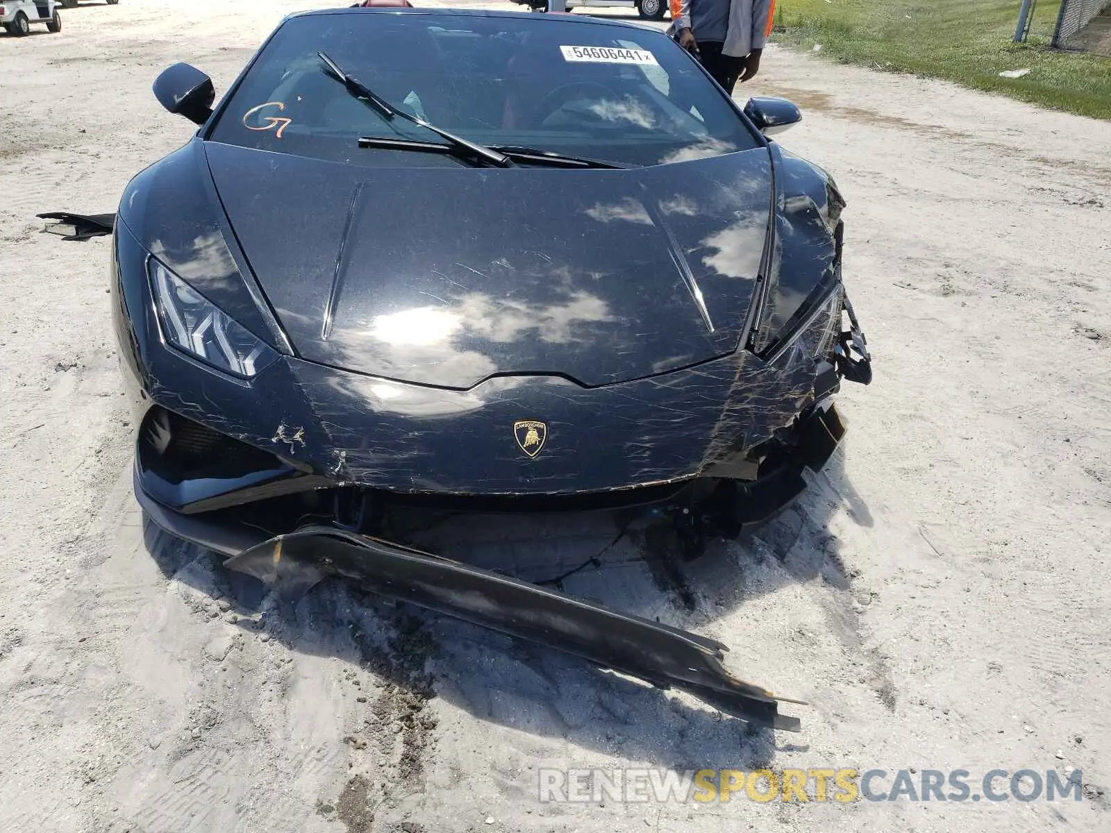 9 fotografías del automóvil dañado ZHWUT5ZF2LLA15433 LAMBORGHINI ALL MODELS 2020
