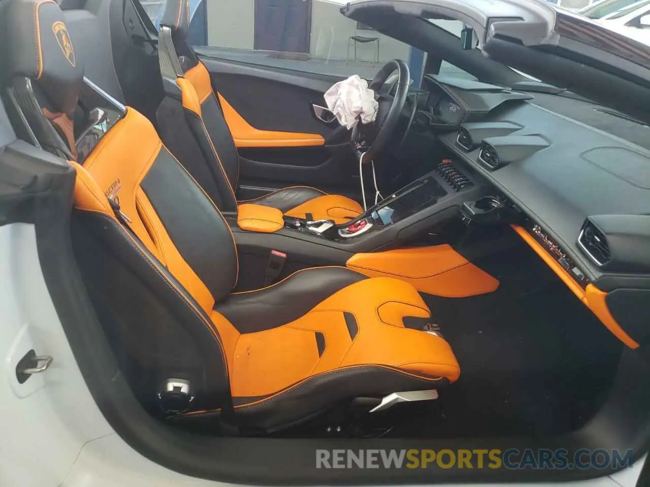 10 fotografías del automóvil dañado ZHWUT5ZF5LLA15314 LAMBORGHINI ALL MODELS 2020
