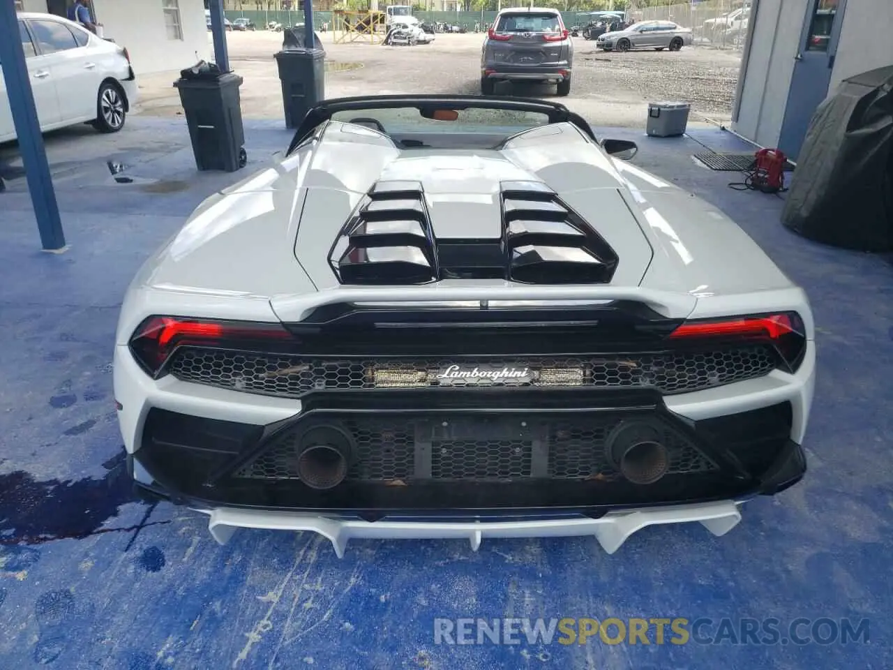 6 fotografías del automóvil dañado ZHWUT5ZF5LLA15314 LAMBORGHINI ALL MODELS 2020