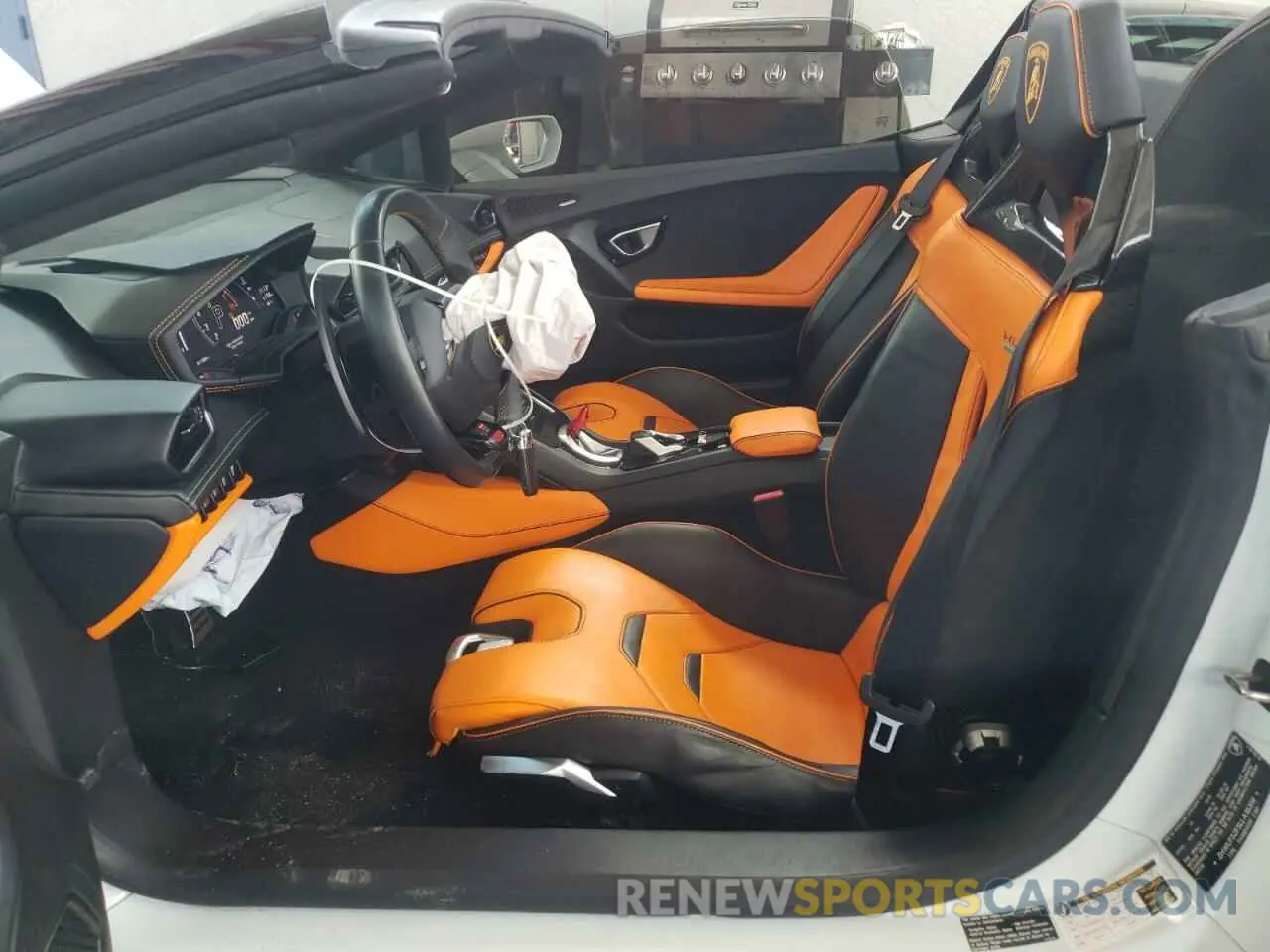 7 fotografías del automóvil dañado ZHWUT5ZF5LLA15314 LAMBORGHINI ALL MODELS 2020