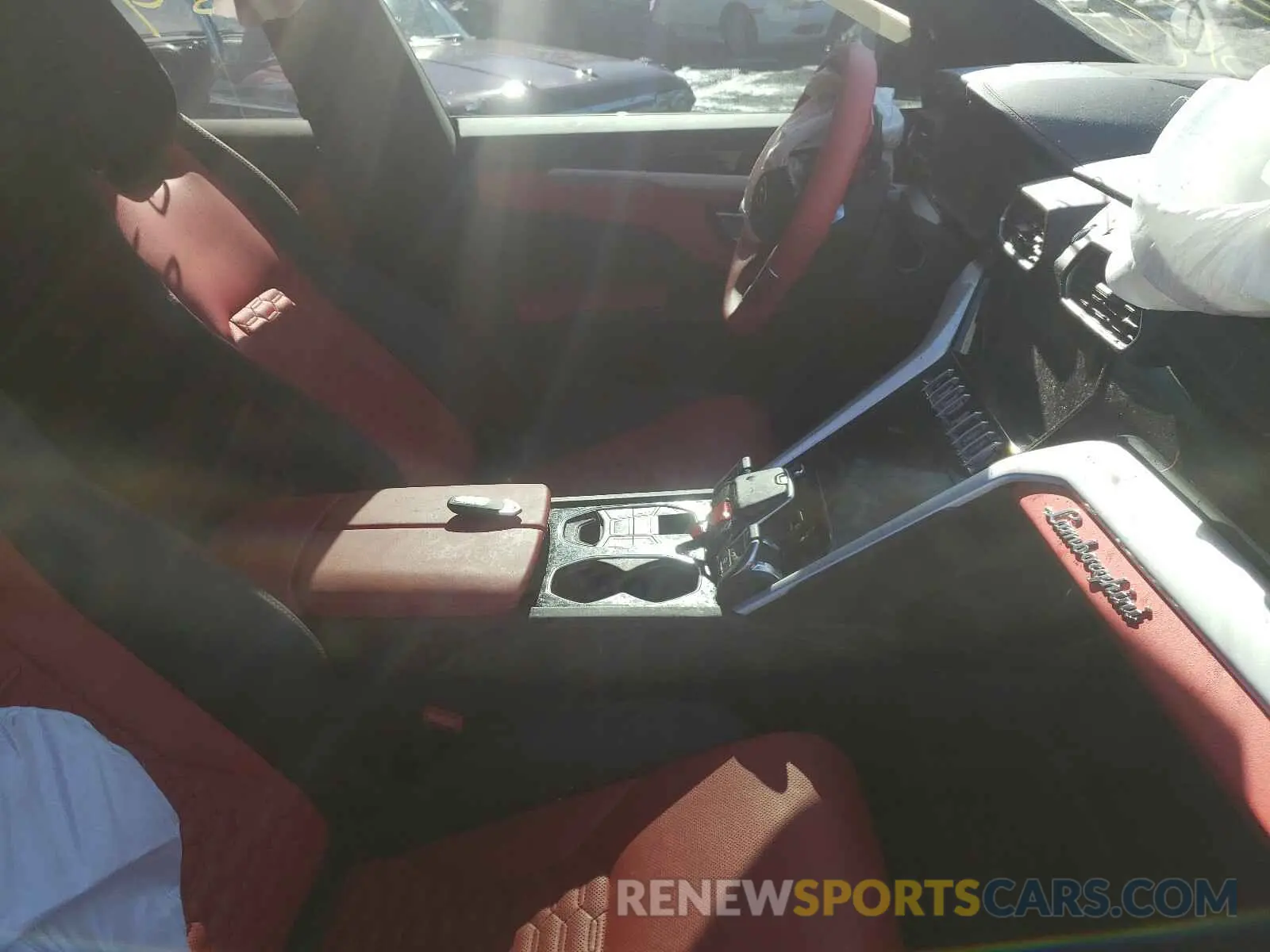 5 fotografías del automóvil dañado ZPBUA1ZL4LLA09149 LAMBORGHINI ALL MODELS 2020