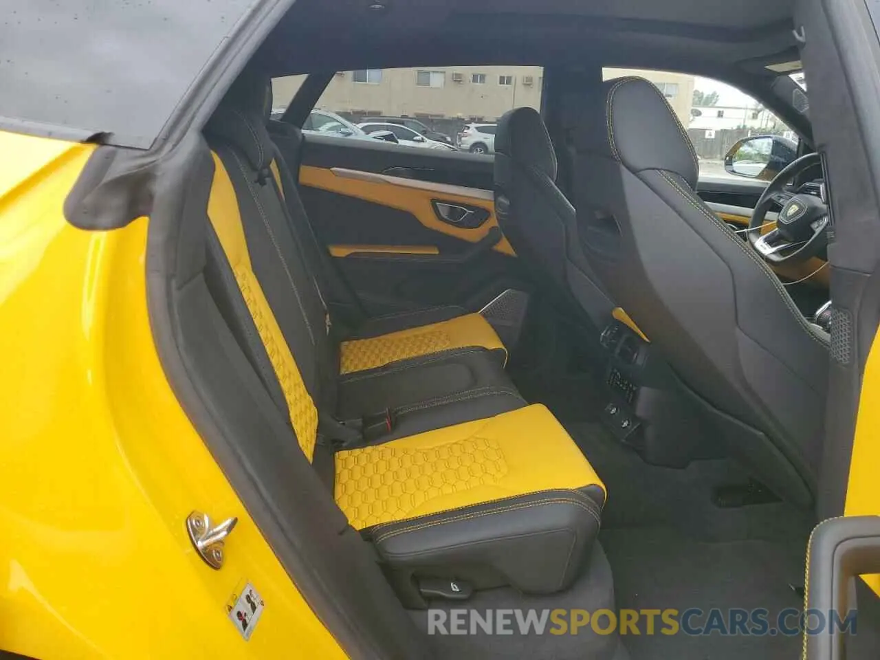 11 fotografías del automóvil dañado ZPBUA1ZL5LLA07121 LAMBORGHINI ALL MODELS 2020