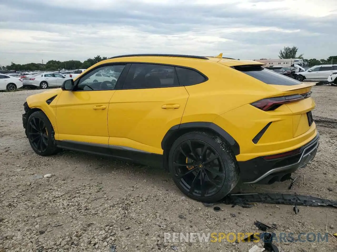 2 fotografías del automóvil dañado ZPBUA1ZL5LLA07121 LAMBORGHINI ALL MODELS 2020