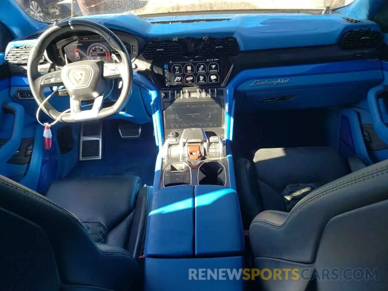 8 fotografías del automóvil dañado ZPBUA1ZL9LLA07459 LAMBORGHINI ALL MODELS 2020