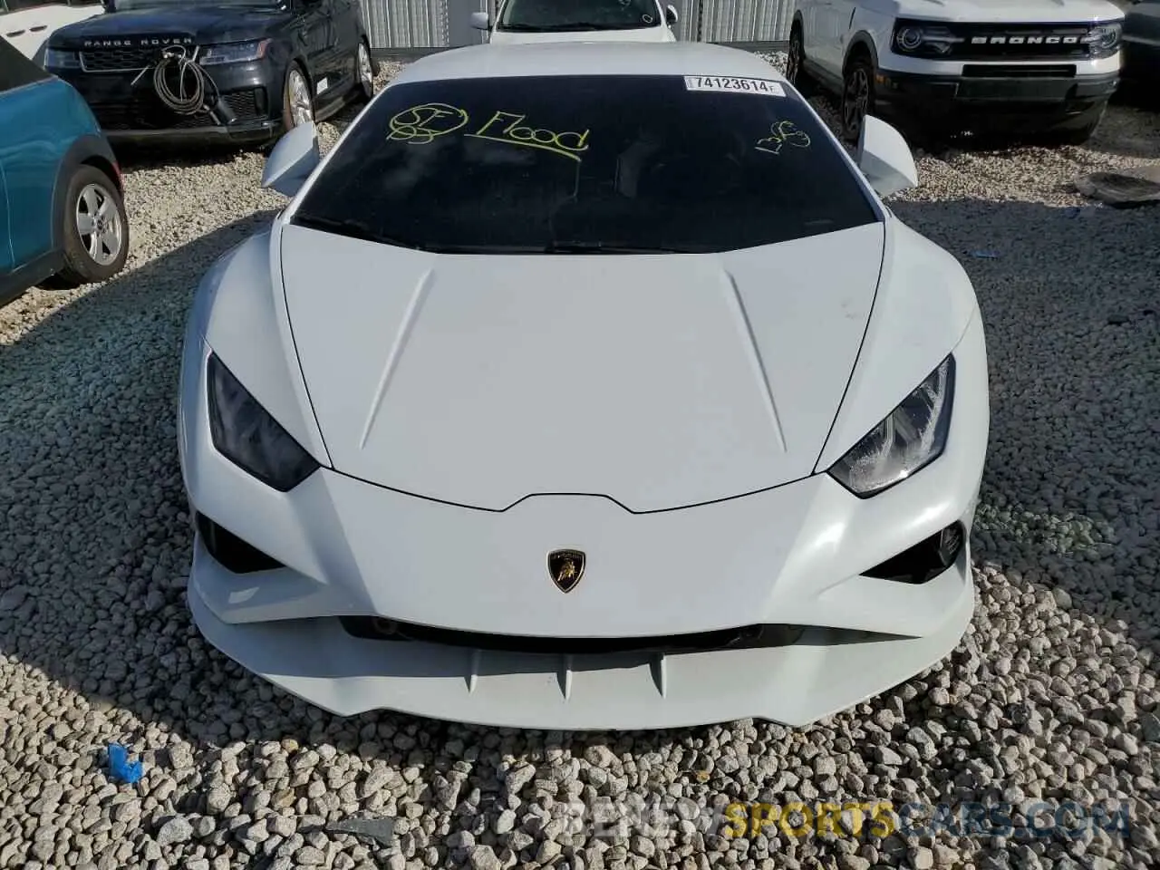 4 fotografías del automóvil dañado ZHWUF5ZF6MLA16836 LAMBORGHINI ALL MODELS 2021