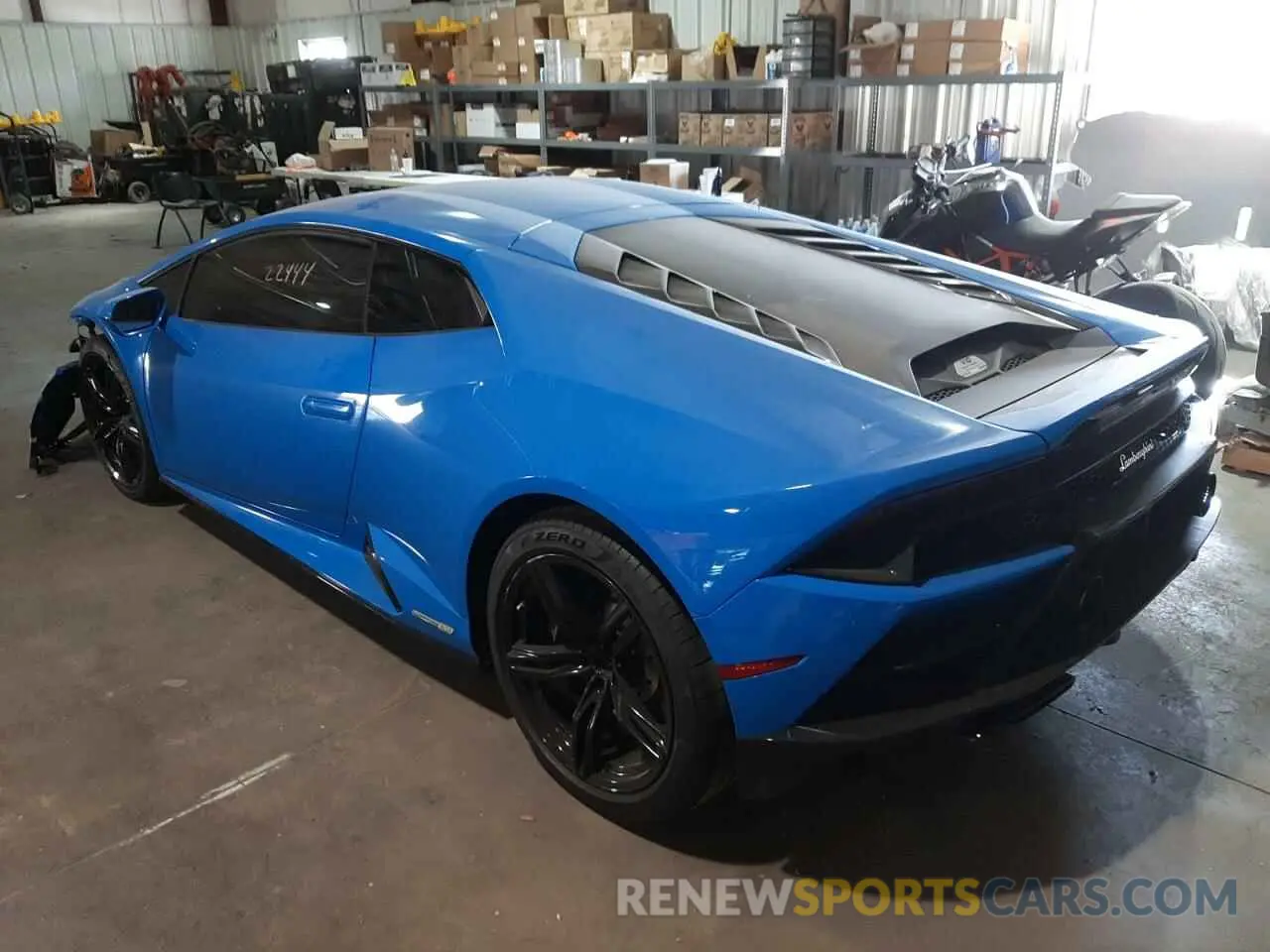 3 fotografías del automóvil dañado ZHWUF5ZF7MLA15940 LAMBORGHINI ALL MODELS 2021