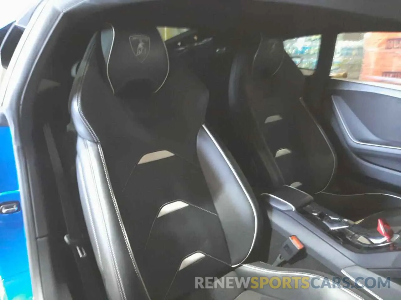 6 fotografías del automóvil dañado ZHWUF5ZF7MLA15940 LAMBORGHINI ALL MODELS 2021