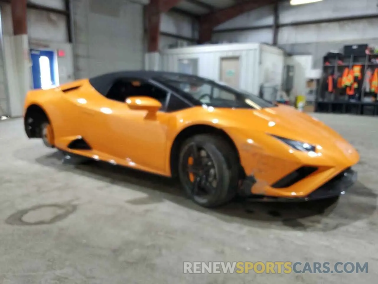 4 fotografías del automóvil dañado ZHWUT5ZFXMLA15990 LAMBORGHINI ALL MODELS 2021