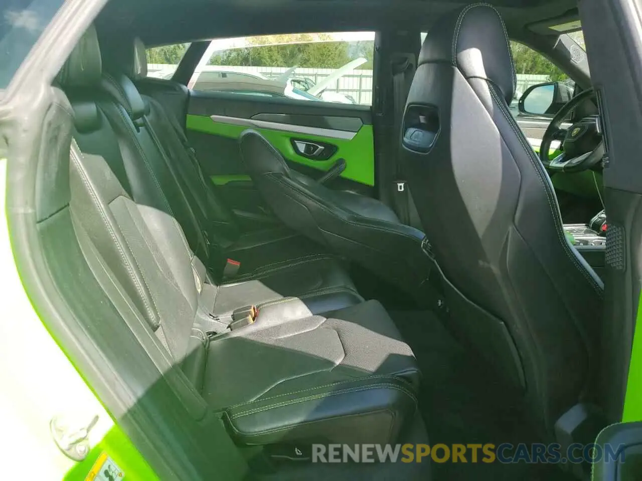 11 fotografías del automóvil dañado ZPBUA1ZL6MLA14421 LAMBORGHINI ALL MODELS 2021
