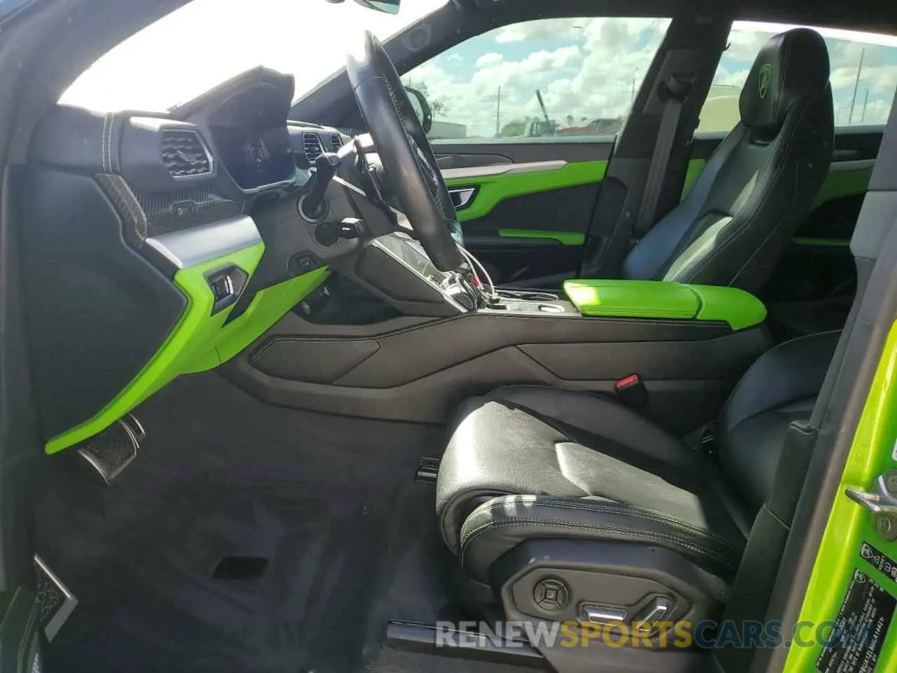 7 fotografías del automóvil dañado ZPBUA1ZL6MLA14421 LAMBORGHINI ALL MODELS 2021