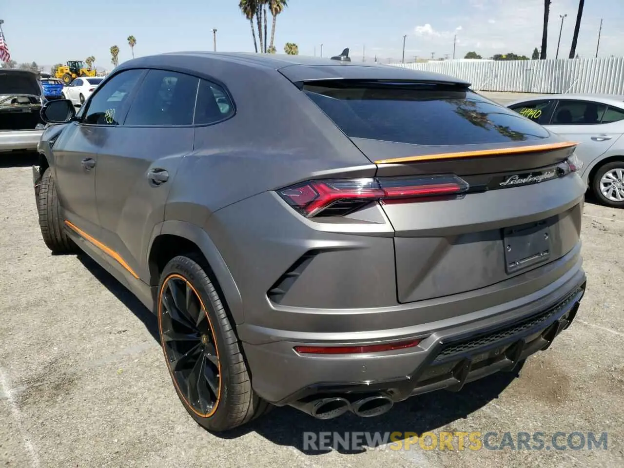 3 fotografías del automóvil dañado ZPBUA1ZL2NLA18306 LAMBORGHINI ALL MODELS 2022
