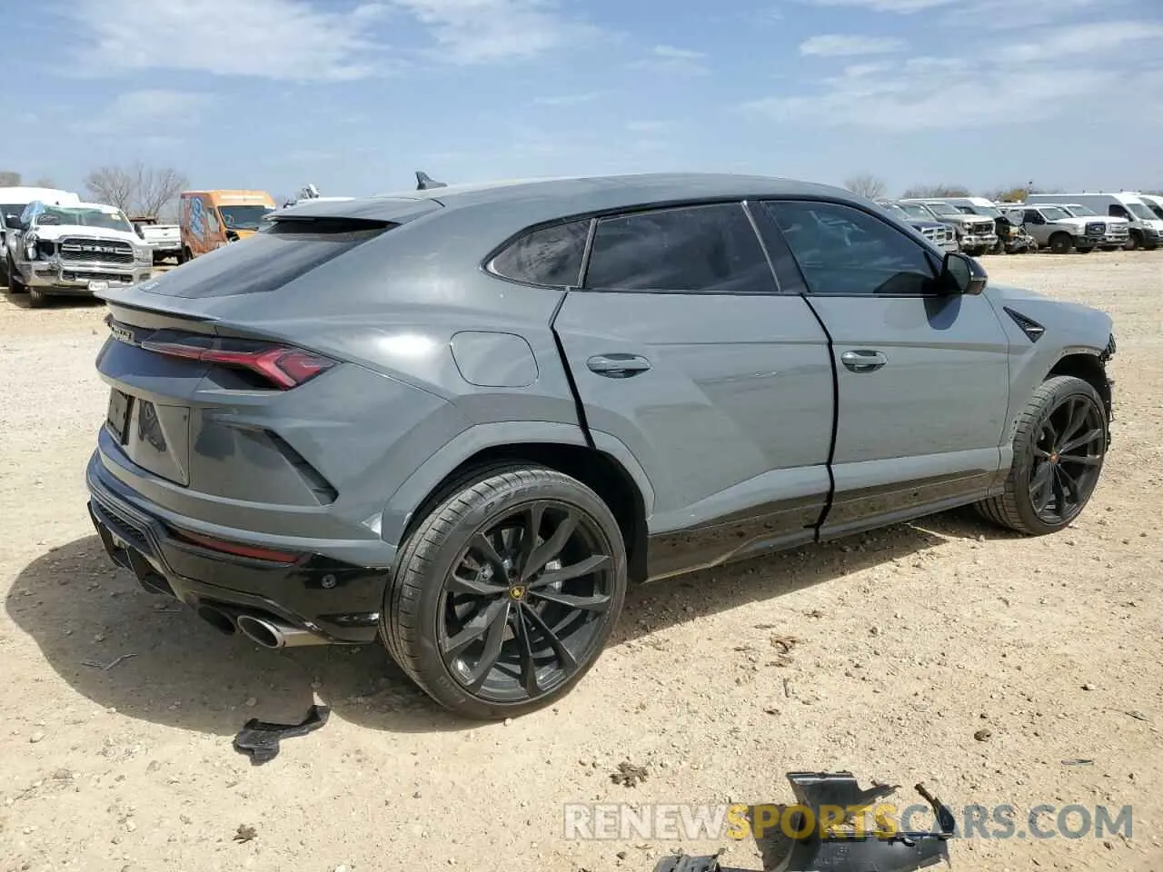 3 fotografías del automóvil dañado ZPBUA1ZL7NLA16759 LAMBORGHINI ALL MODELS 2022