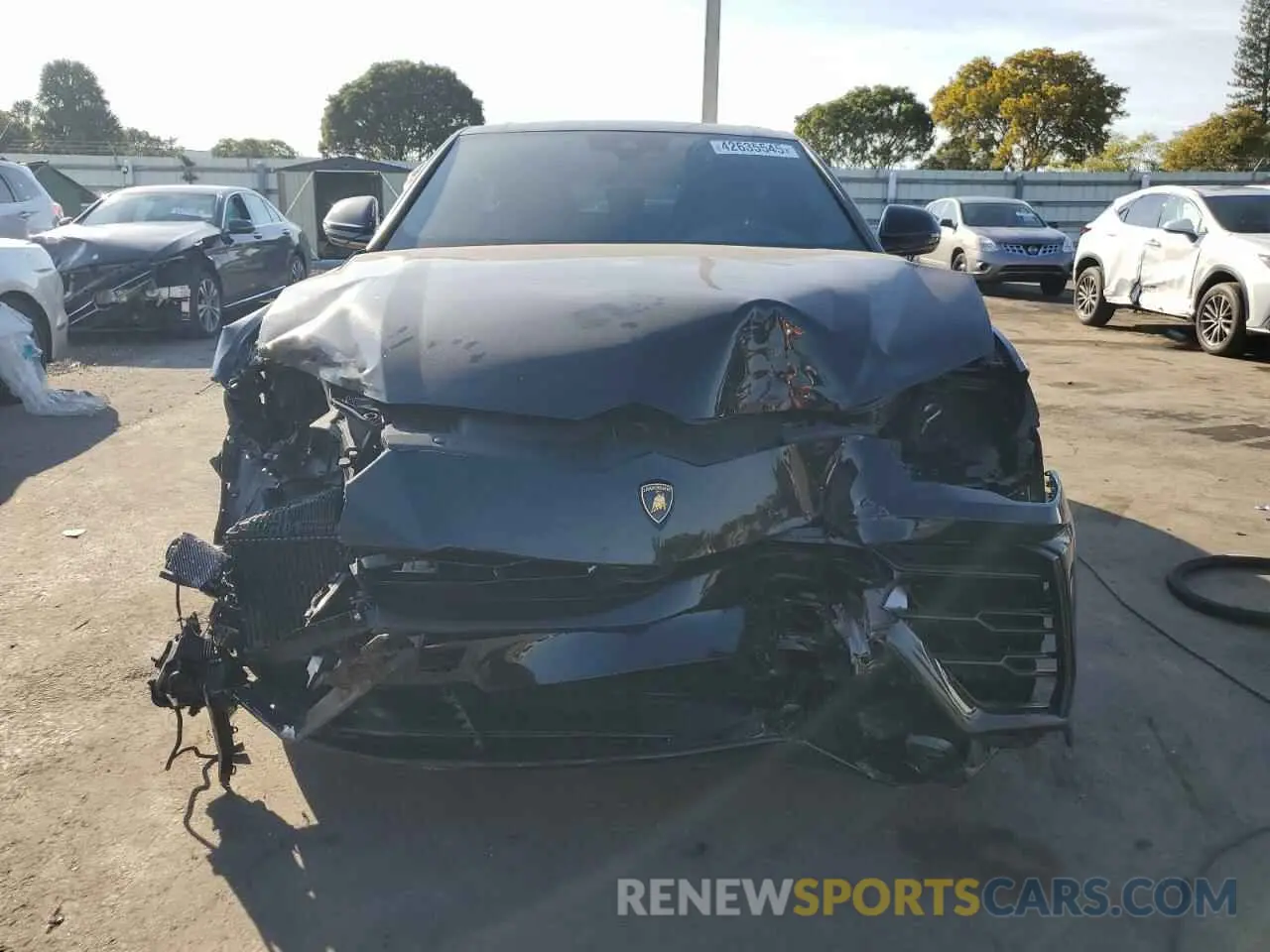 5 fotografías del automóvil dañado ZPBUA1ZL9NLA16309 LAMBORGHINI ALL MODELS 2022