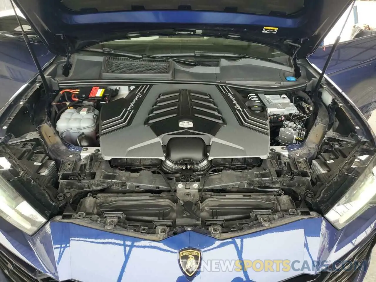 12 fotografías del automóvil dañado ZPBUA1ZLXNLA20952 LAMBORGHINI ALL MODELS 2022