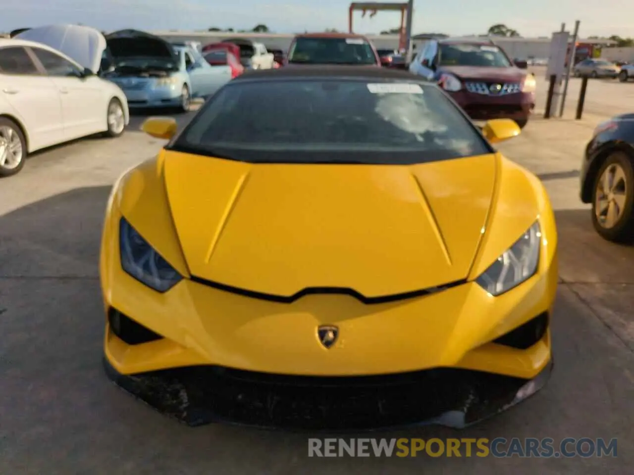 5 fotografías del automóvil dañado ZHWUT5ZF1PLA23321 LAMBORGHINI ALL MODELS 2023