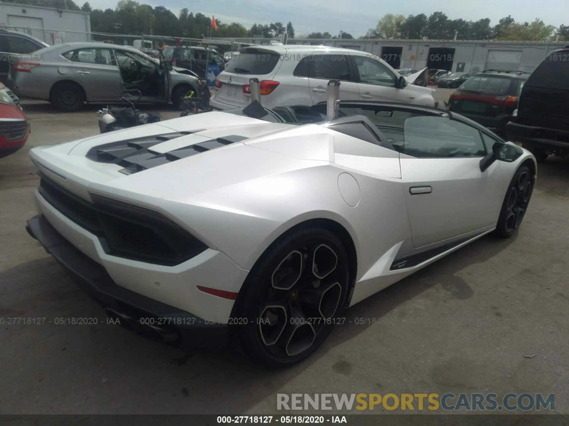 4 fotografías del automóvil dañado ZHWUR2ZF4KLA12531 LAMBORGHINI HURACAN 2019
