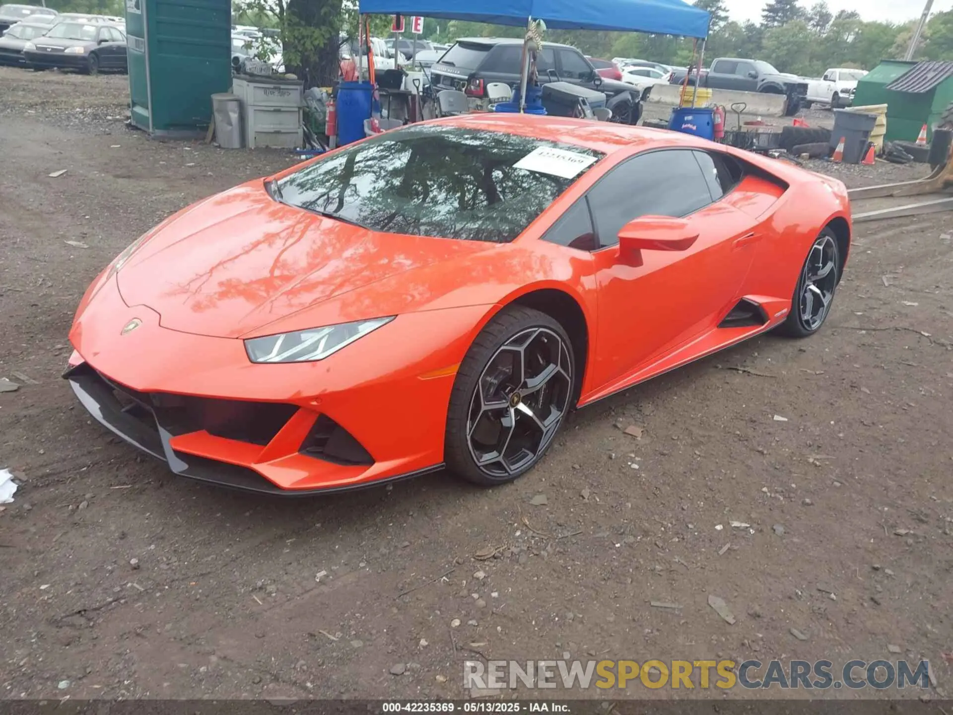 2 fotografías del automóvil dañado ZHWUF4ZF6LLA13783 LAMBORGHINI HURACAN EVO 2020