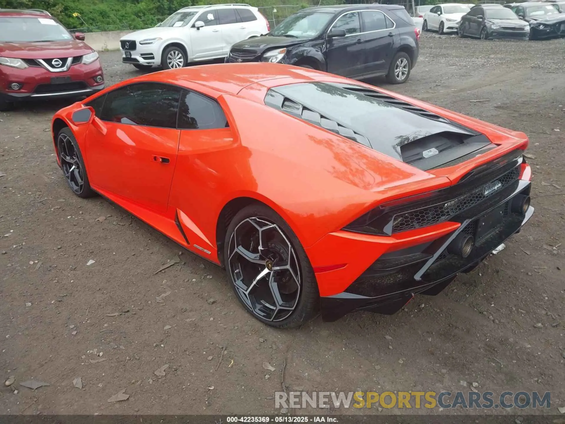 3 fotografías del automóvil dañado ZHWUF4ZF6LLA13783 LAMBORGHINI HURACAN EVO 2020