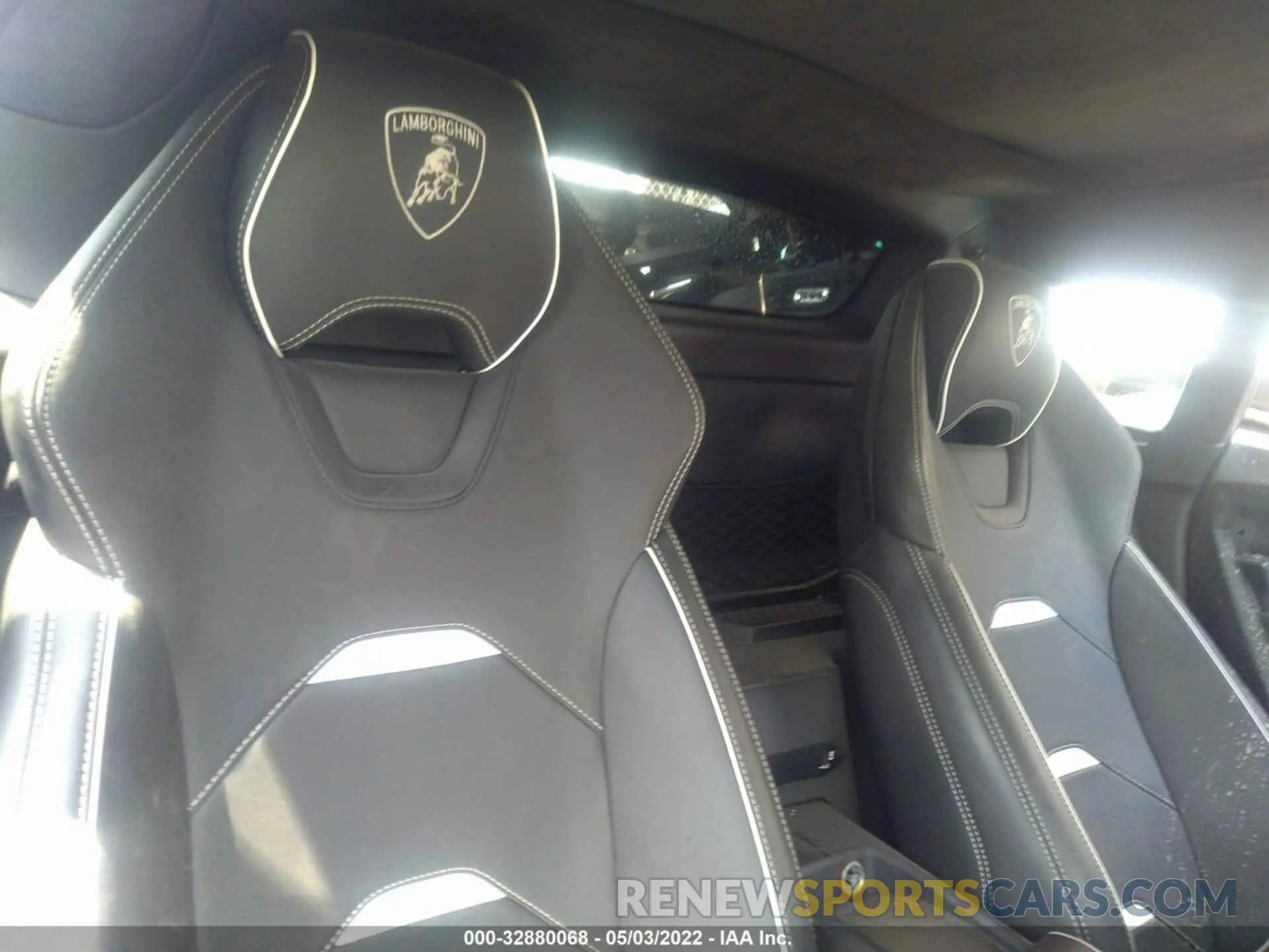 8 fotografías del automóvil dañado ZHWUF5ZF0LLA15390 LAMBORGHINI HURACAN EVO 2020