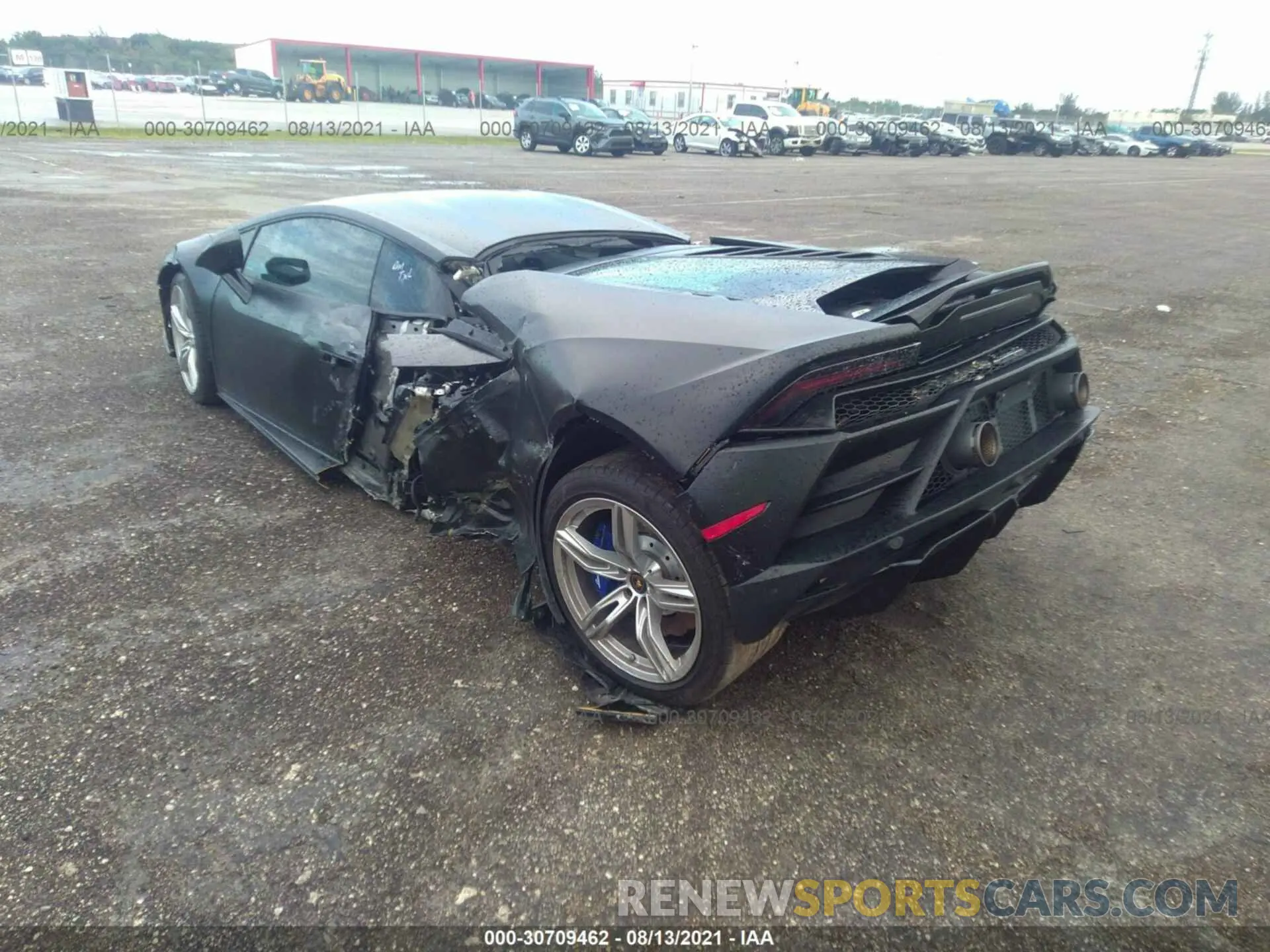 3 fotografías del automóvil dañado ZHWUF5ZF3LLA14959 LAMBORGHINI HURACAN EVO 2020