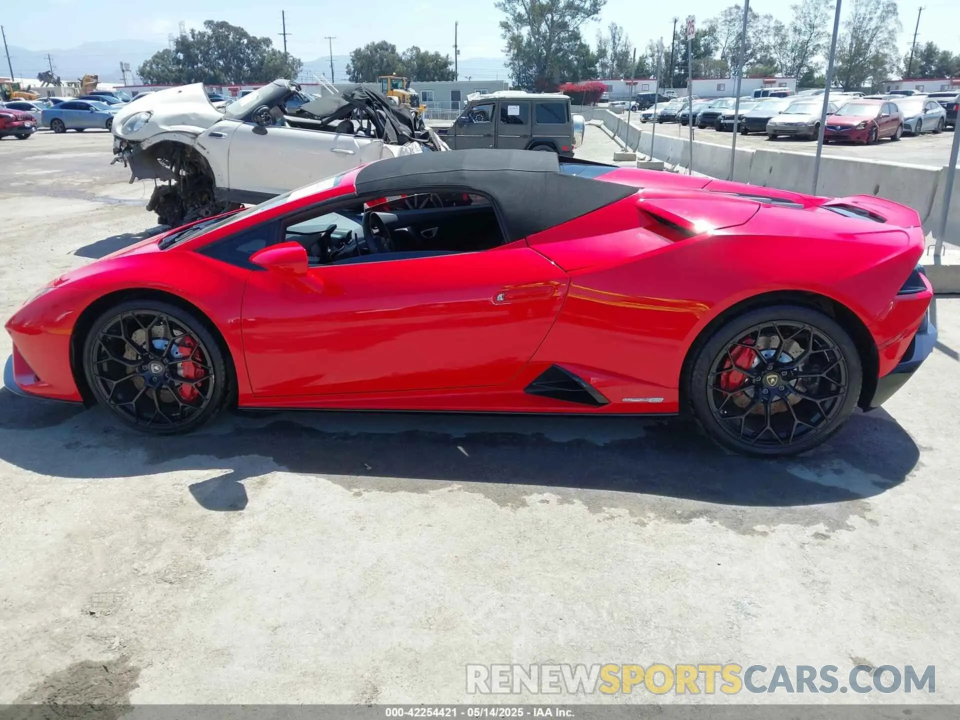 15 fotografías del automóvil dañado ZHWUT5ZF2LLA15450 LAMBORGHINI HURACAN EVO 2020