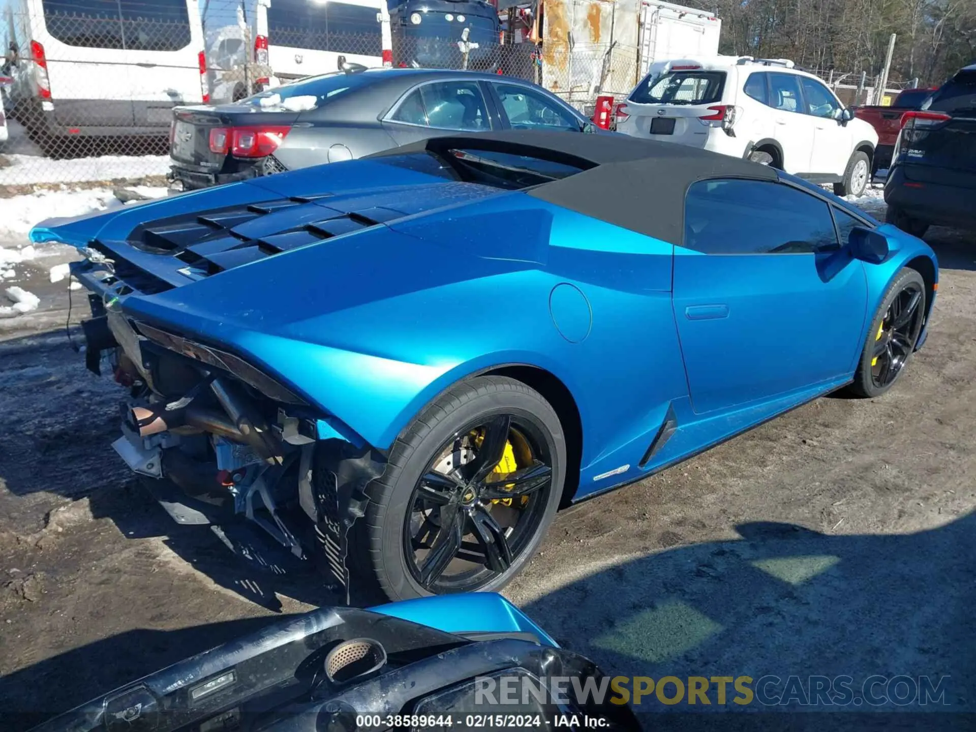 4 fotografías del automóvil dañado ZHWUT5ZF7LLA15167 LAMBORGHINI HURACAN EVO 2020