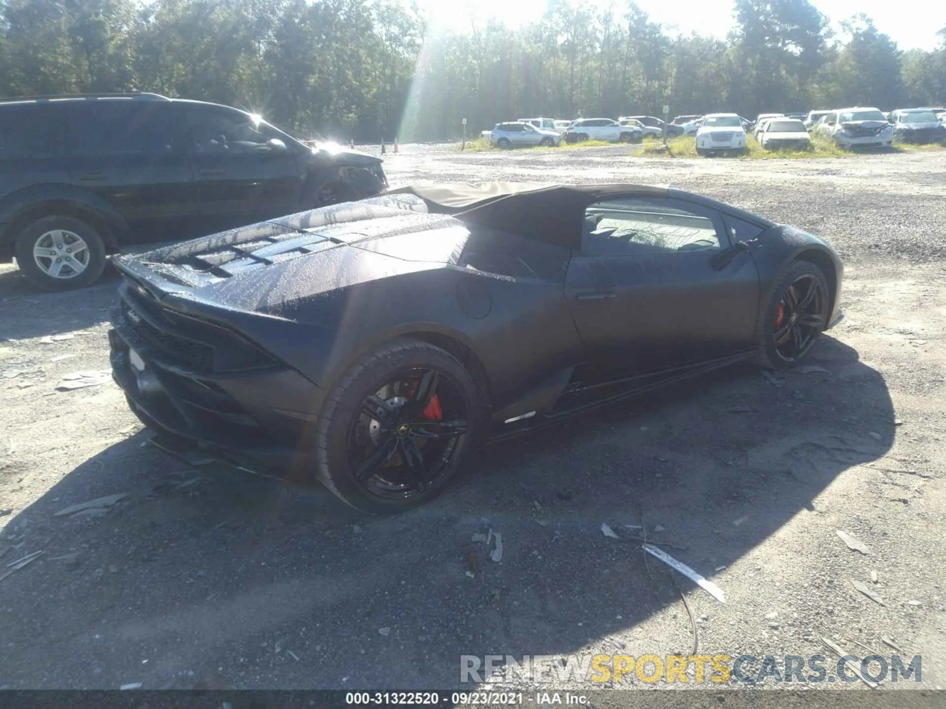 4 fotografías del automóvil dañado ZHWUT5ZF9LLA15171 LAMBORGHINI HURACAN EVO 2020