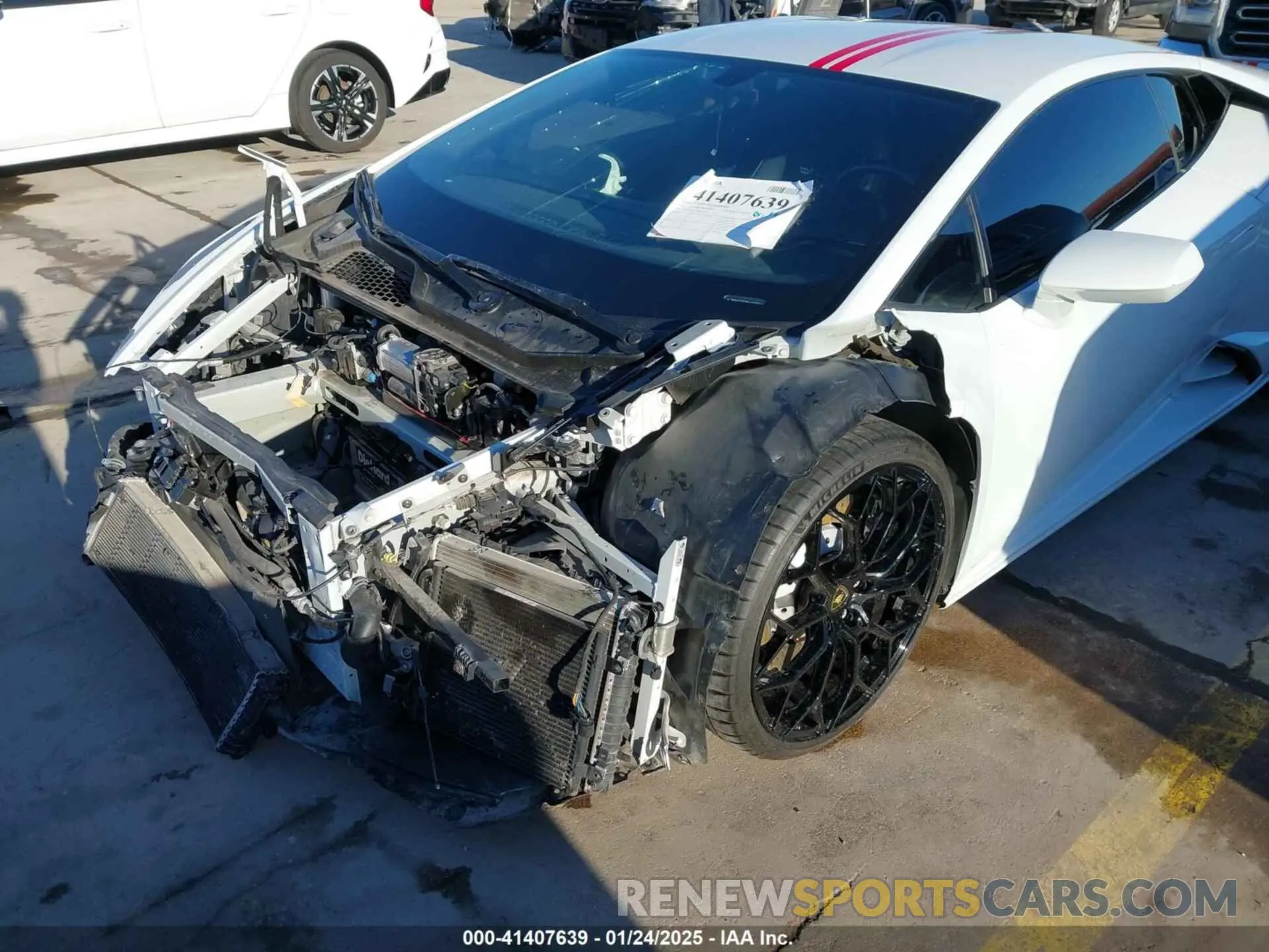 6 fotografías del automóvil dañado ZHWUF5ZF7MLA16358 LAMBORGHINI HURACAN EVO 2021