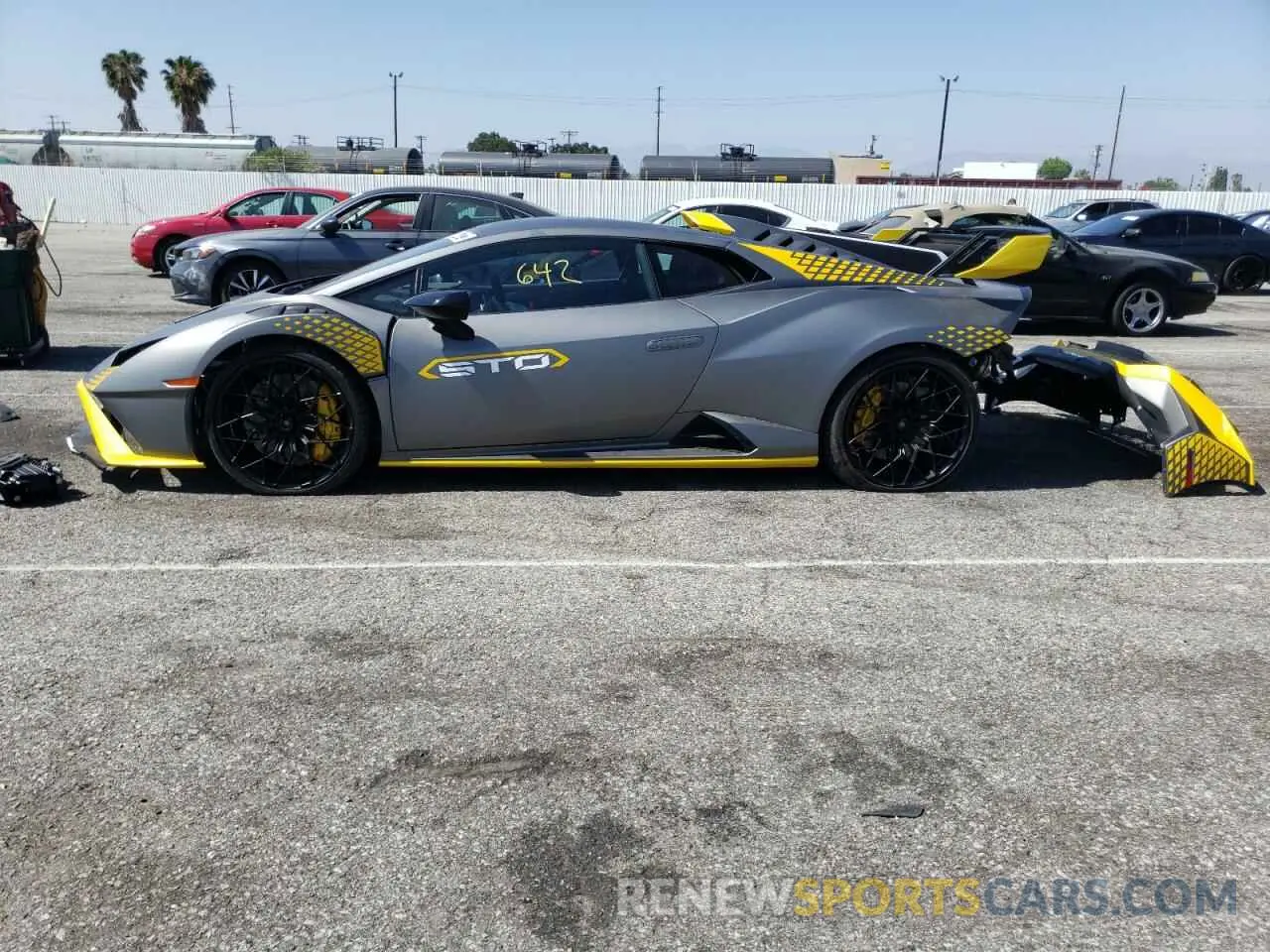 9 fotografías del automóvil dañado ZHWUA6ZX9NLA18143 LAMBORGHINI HURACAN ST 2022