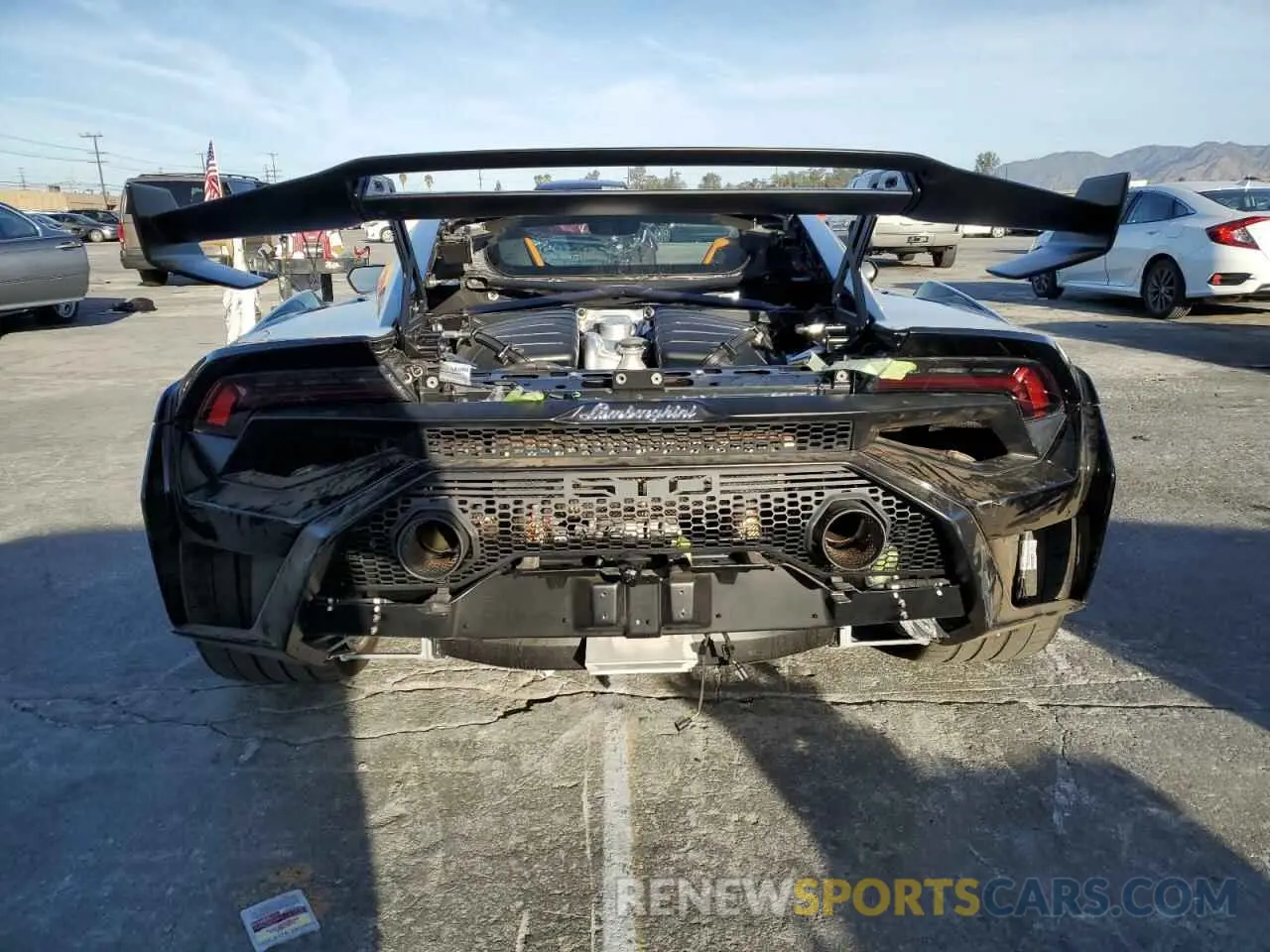6 fotografías del automóvil dañado ZHWUA6ZX9NLA18448 LAMBORGHINI HURACAN ST 2022