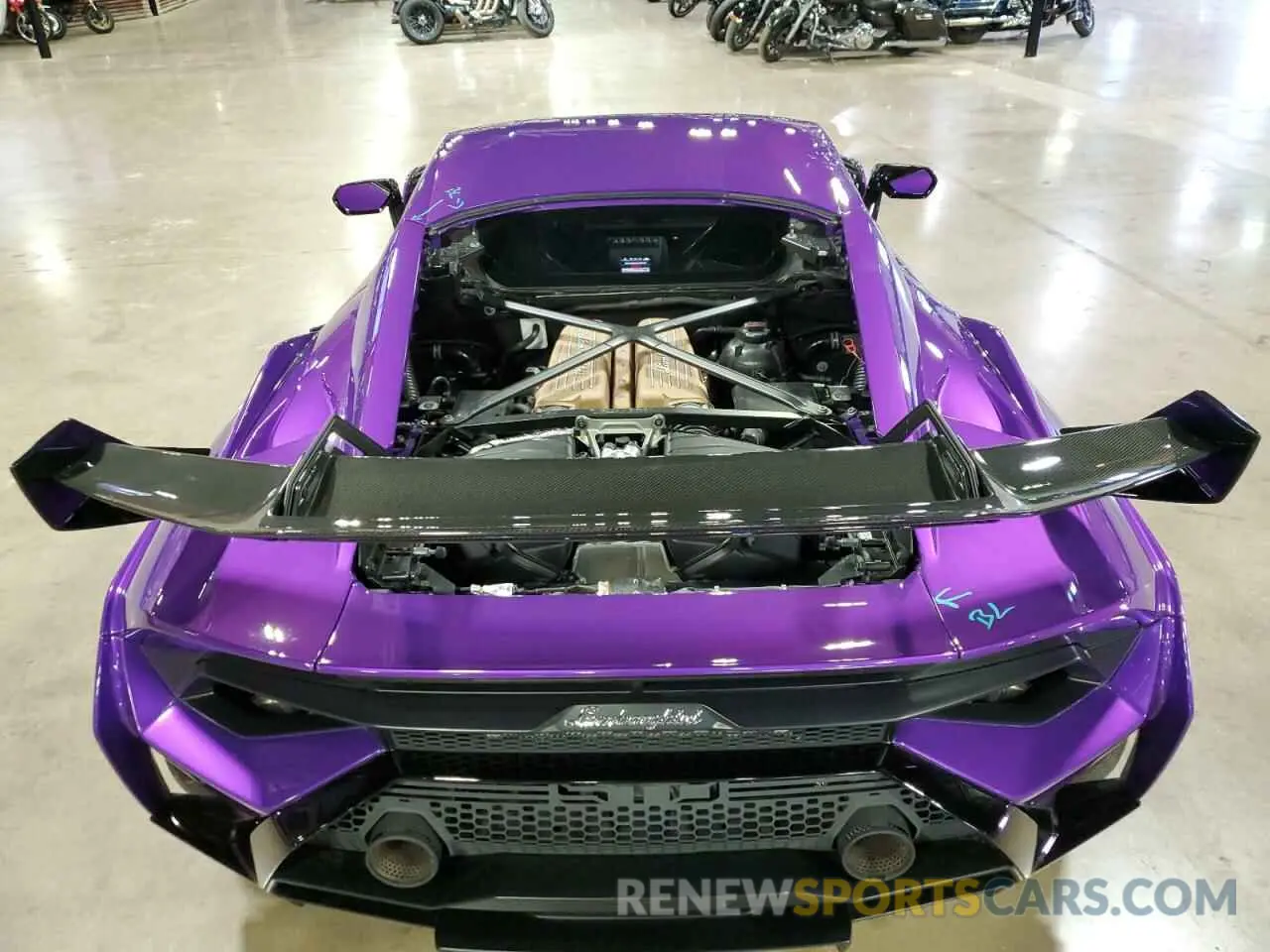 9 fotografías del automóvil dañado ZHWUA6ZX7PLA21724 LAMBORGHINI HURACAN ST 2023
