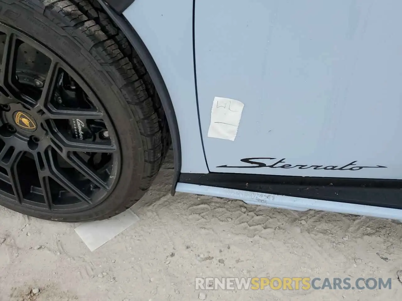 12 fotografías del automóvil dañado ZHWUG7ZF0RLA28142 LAMBORGHINI HURACAN ST 2024