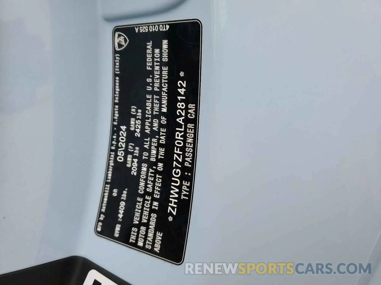 13 fotografías del automóvil dañado ZHWUG7ZF0RLA28142 LAMBORGHINI HURACAN ST 2024