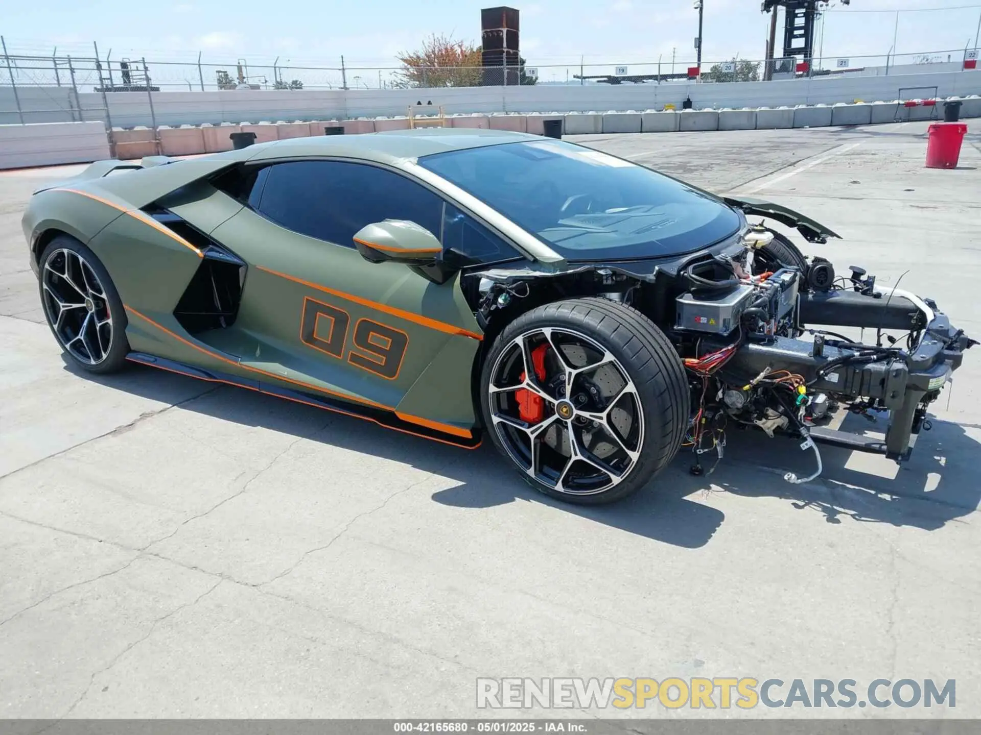 1 fotografías del automóvil dañado ZHWUC1ZM9RLA00251 LAMBORGHINI REVUELTO 2024