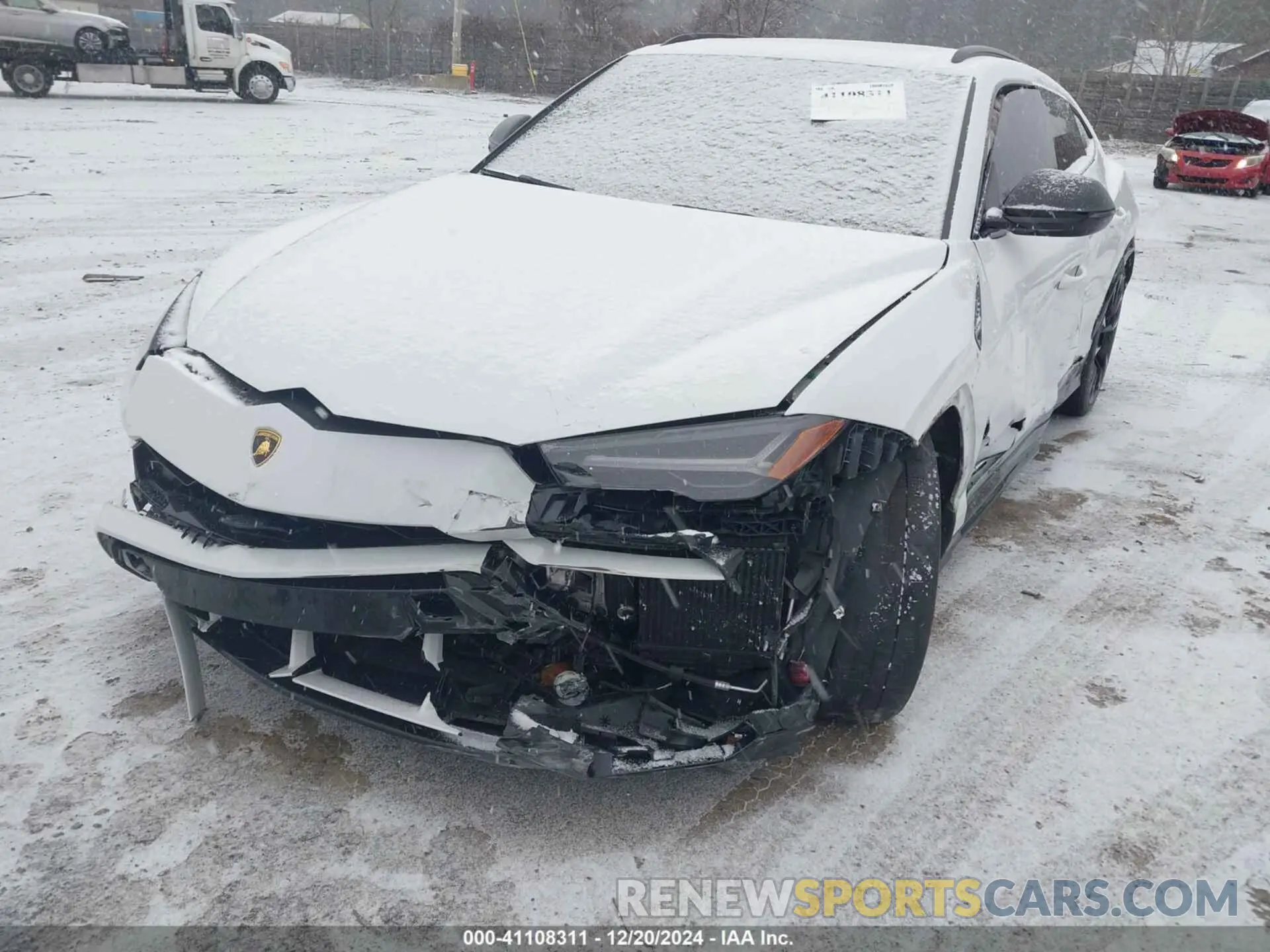 6 fotografías del automóvil dañado ZPBUA1ZL0KLA02164 LAMBORGHINI URUS 2019