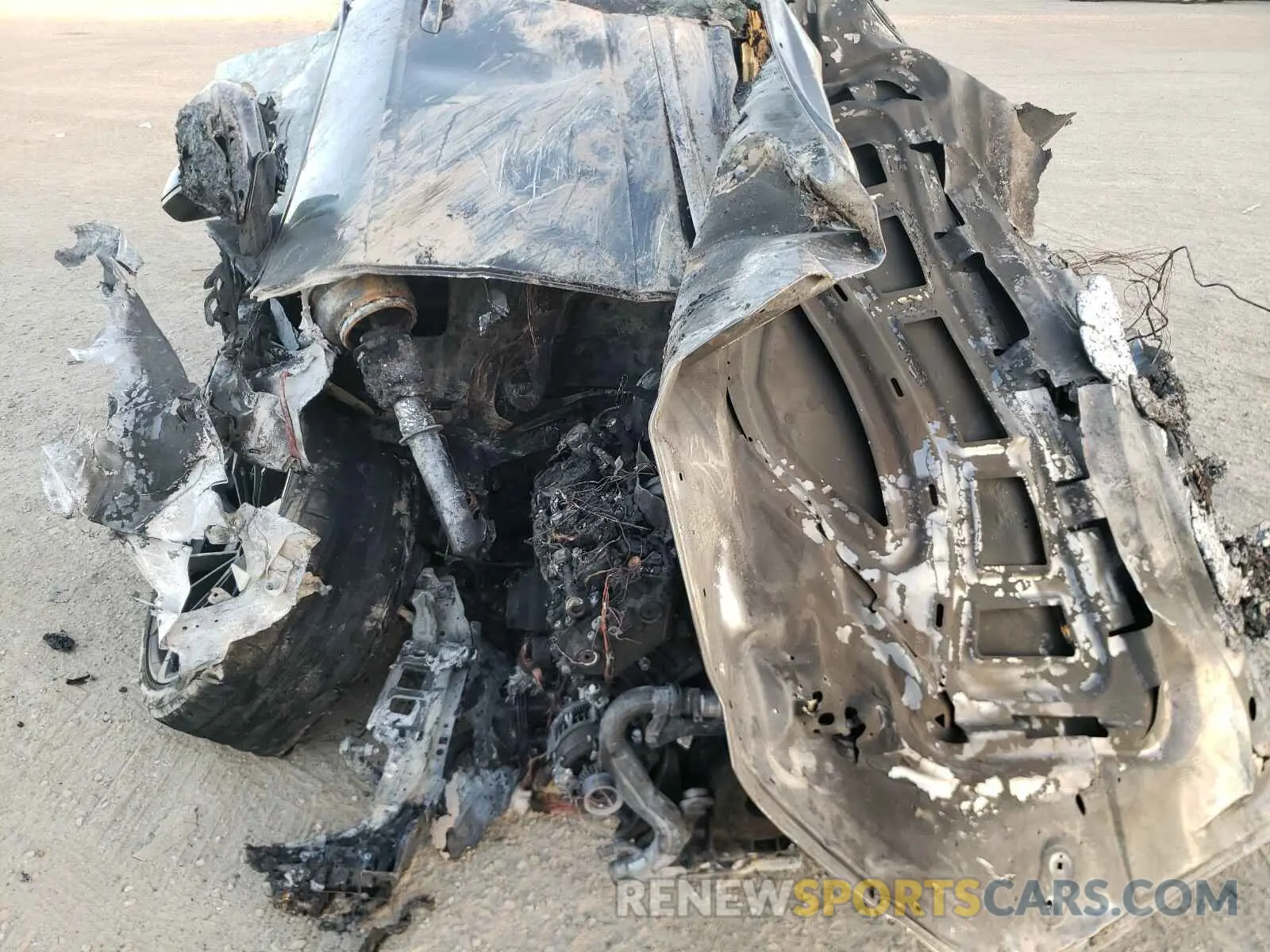 7 fotografías del automóvil dañado ZPBUA1ZL0KLA05534 LAMBORGHINI URUS 2019