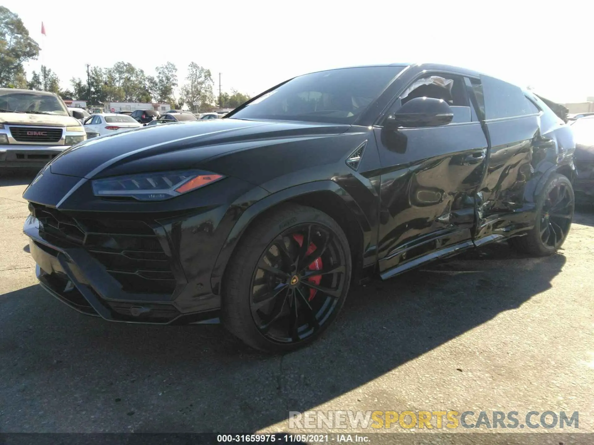 2 fotografías del automóvil dañado ZPBUA1ZL2KLA01842 LAMBORGHINI URUS 2019