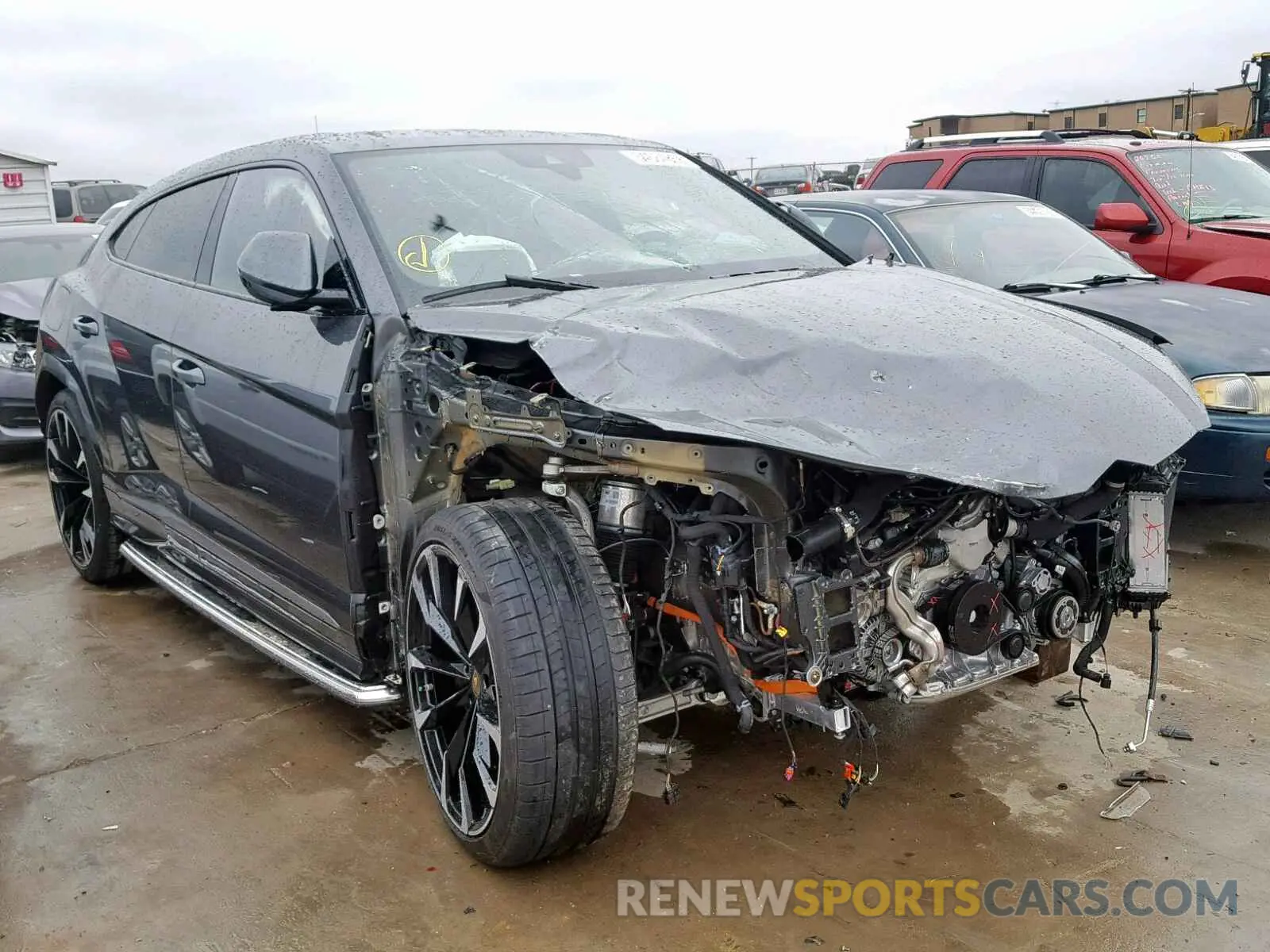 1 fotografías del automóvil dañado ZPBUA1ZL3KLA00862 LAMBORGHINI URUS 2019