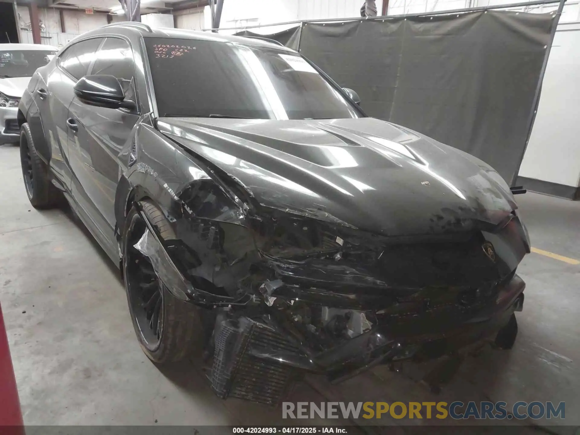 1 fotografías del automóvil dañado ZPBUA1ZL3KLA03213 LAMBORGHINI URUS 2019